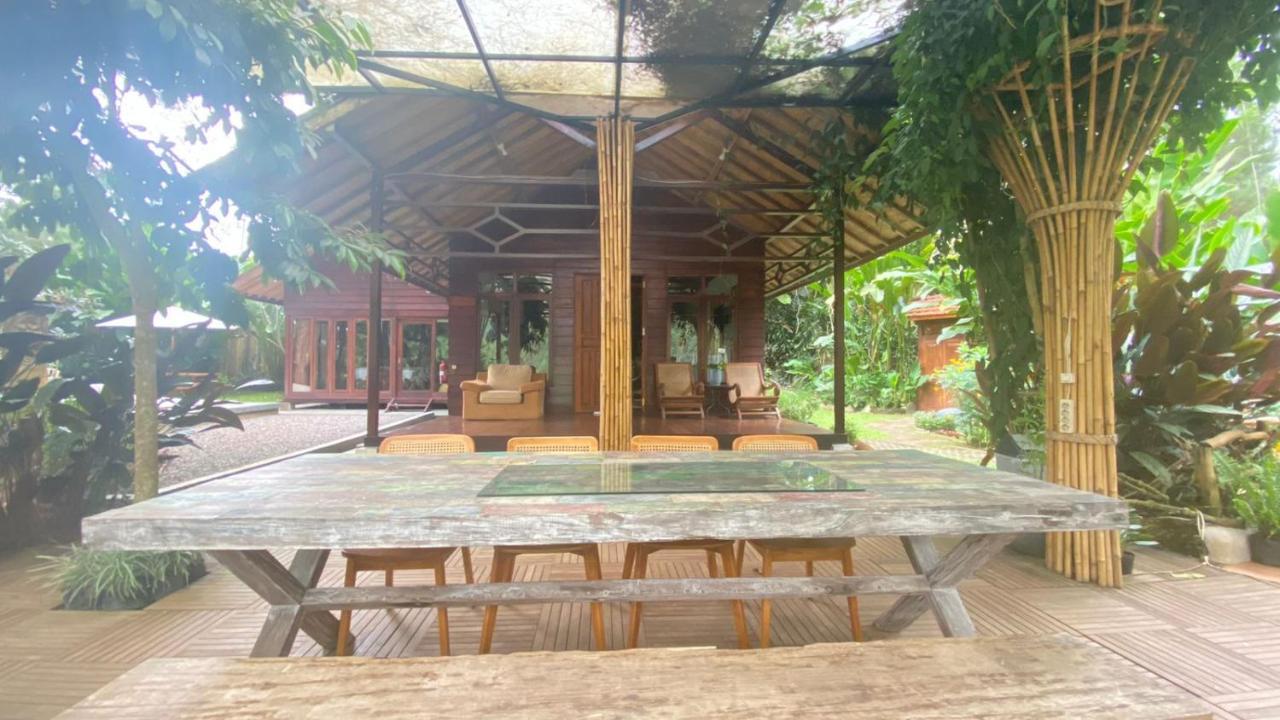 The Lodge Maribaya Cikareumbi Dış mekan fotoğraf