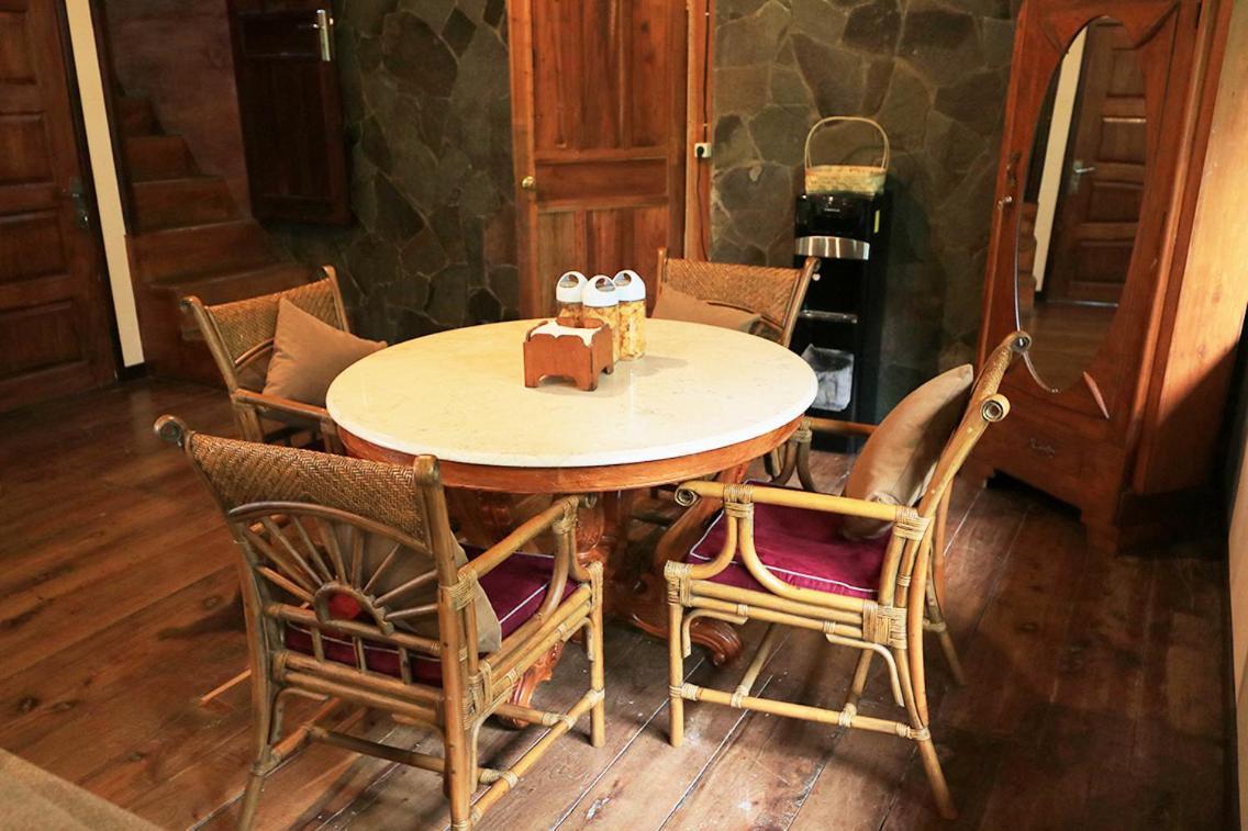 The Lodge Maribaya Cikareumbi Dış mekan fotoğraf