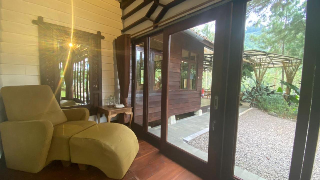 The Lodge Maribaya Cikareumbi Dış mekan fotoğraf
